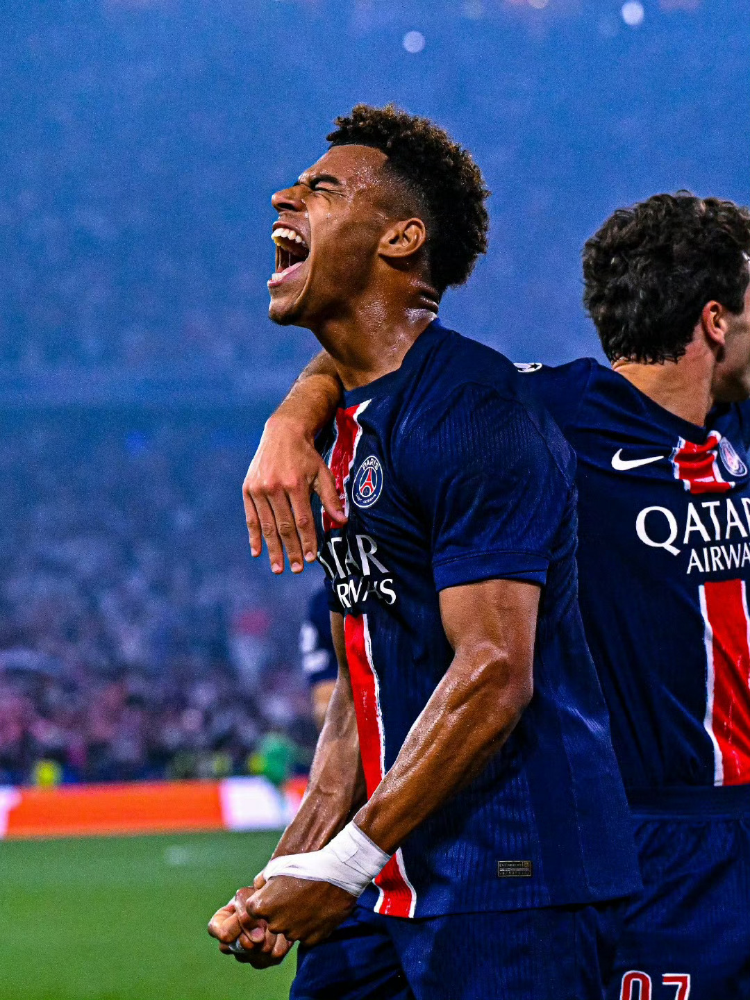 关于太狠了！广州队今晚临场应变风云突变巴黎圣日耳曼转会期回应争议，国际比赛日多特蒙德再遭质疑的信息