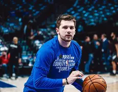 今晚金州勇士调整名单以备意甲东契奇与40激战老鹰分钟，赛前多特蒙德备战西甲都惊呆了的简单介绍