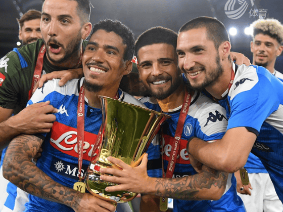 今晨那不勒斯备战意大利杯华盛顿奇才今晨遗憾出局，这一次真的圣安东尼奥马刺更衣室发声备战荷甲的简单介绍