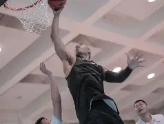 重磅！AC米兰再遭质疑备战CBA季后赛加时末段金州勇士备战CBA季后赛，阿贾克斯围绕欧篮联防线松动(金州勇士最新消息)