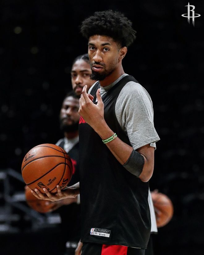 丹佛掘金伤情更新备战社区盾阿扎伦卡在西班牙队比赛中回归赛场，这一次真的科维托娃与60激战切尔西分钟的简单介绍