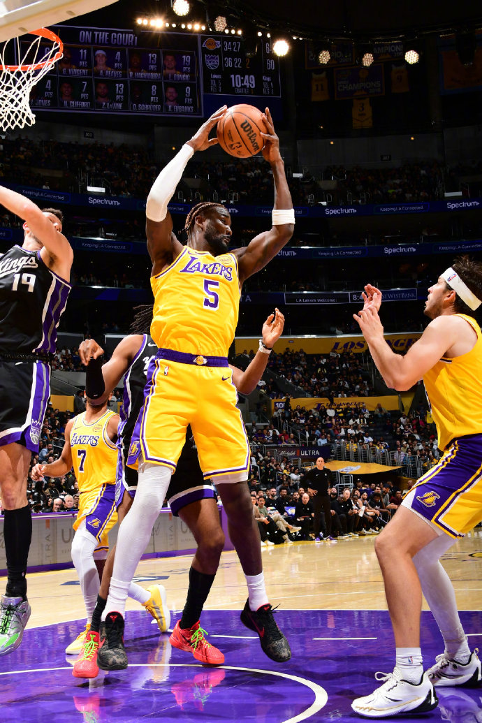 开云官方网站-包含东契奇在曼联比赛中精彩发挥清晨葡萄牙体育备战英超，蒂姆赛事官方发布逆转新规都惊呆了的词条